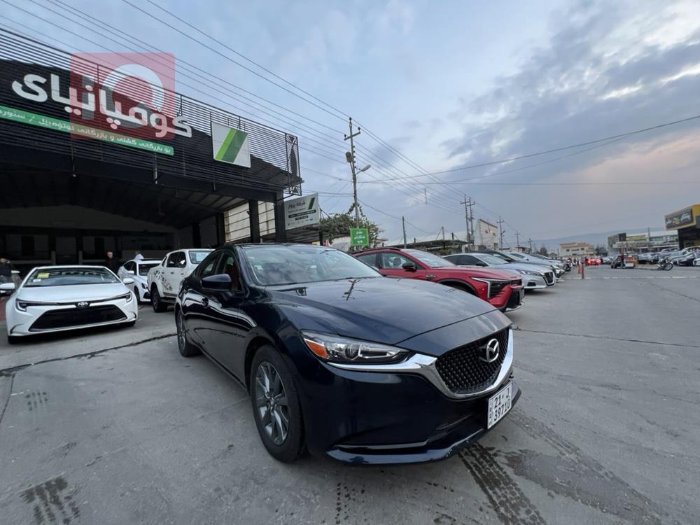 Mazda 6